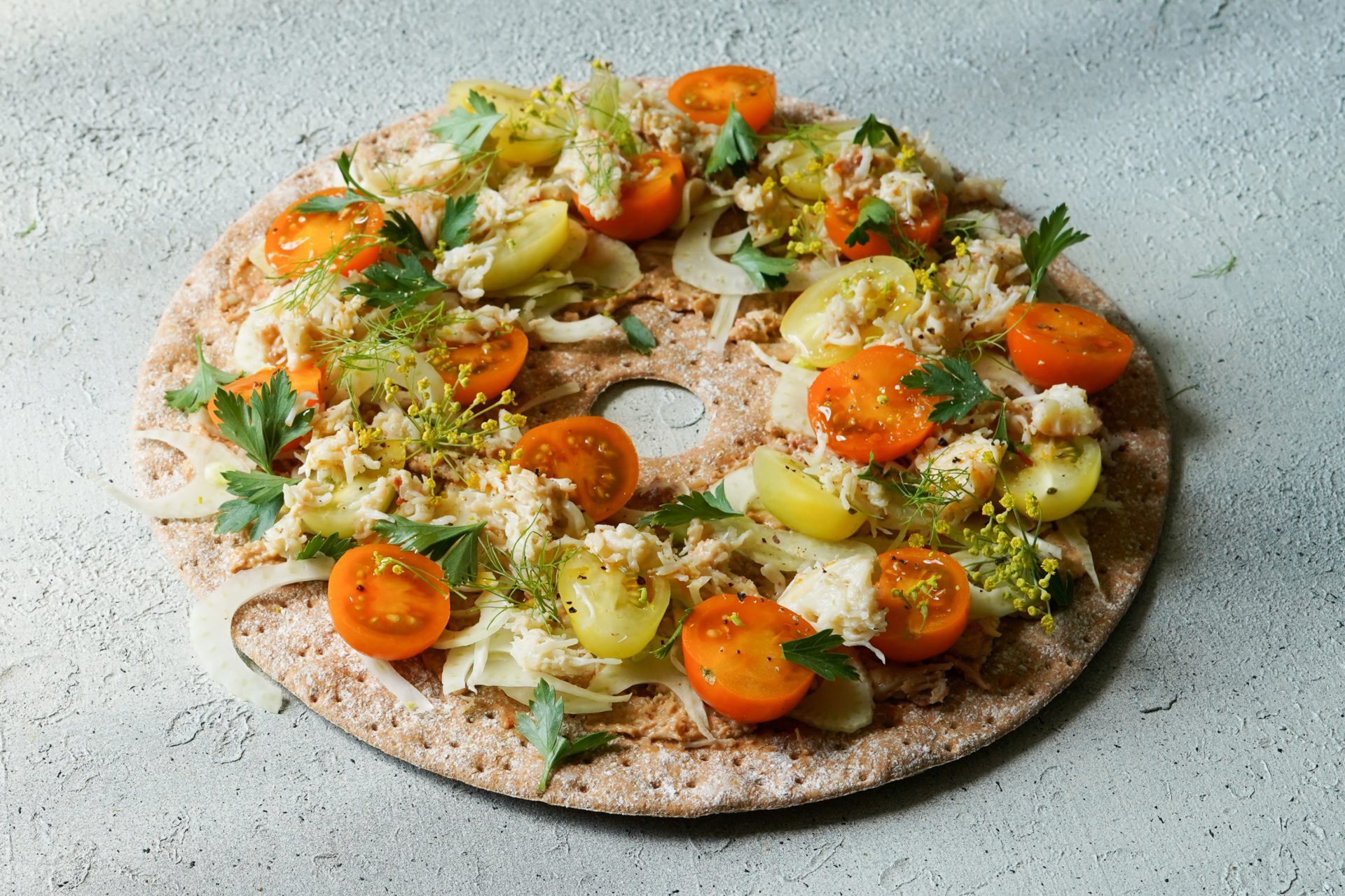 Isle of Wight tomatoes on crispbread